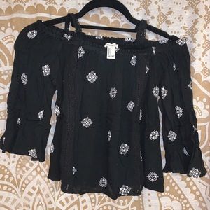 Forever 21 off the shoulder shirt